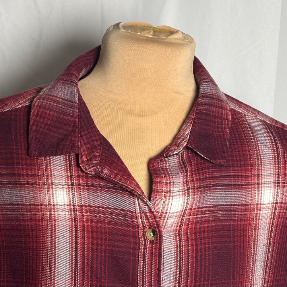 Jachs Girlfriend Burgundy Plaid Flannel Button Down Shirt Medium - Picture 3 of 9